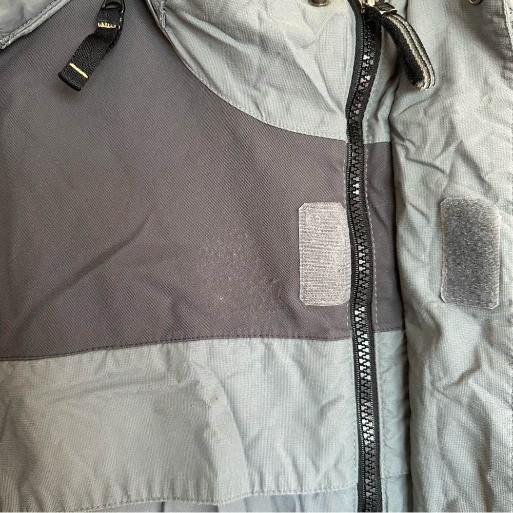 Timberland Weather Gear Waterproof Utility Jacket Grey/Blue Size: Medium - Picture 12 of 13